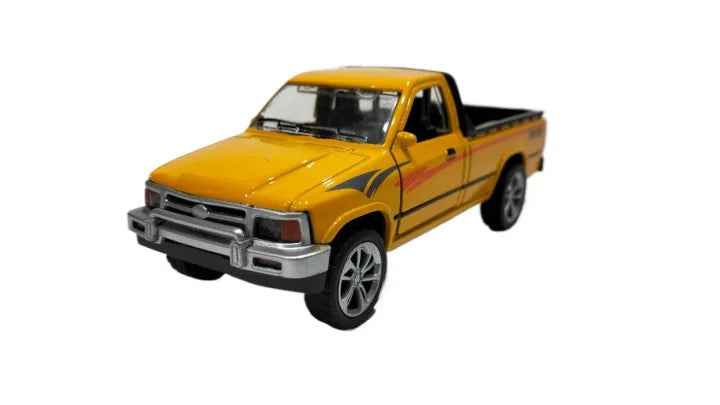 1:32 Scale Diecast 1992 Toyota Hilux