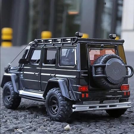 1:24 Scale Diecast Mercedes-Benz Brabus G550-4X4