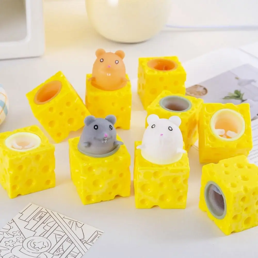 Pop up Mouse And Cheese Squishy Cup