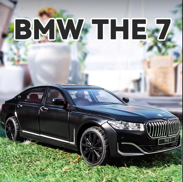 1:24 Scale Diecast BMW THE 7 Series V12