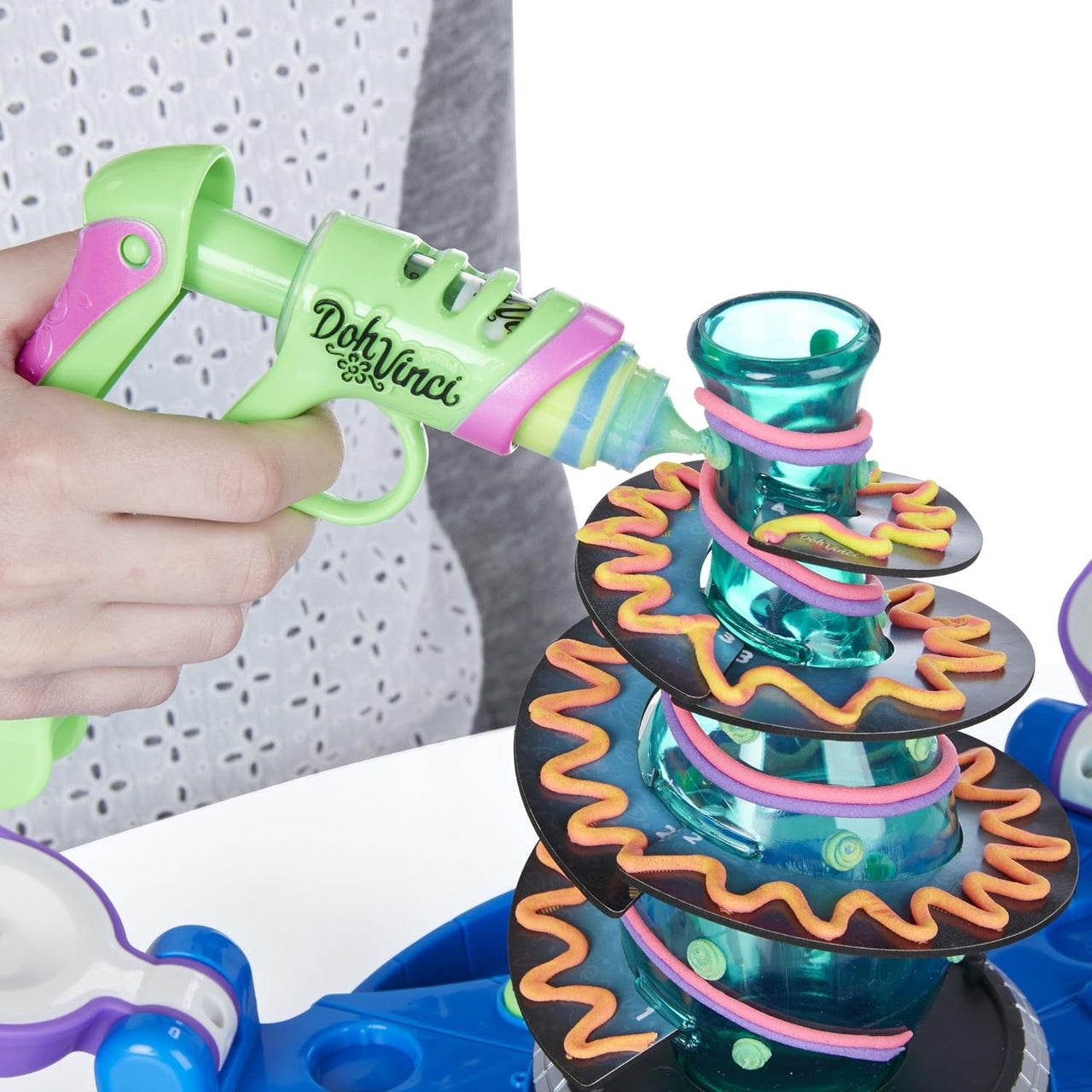 PlayDoh DohVinci Spotlight Spin Studio