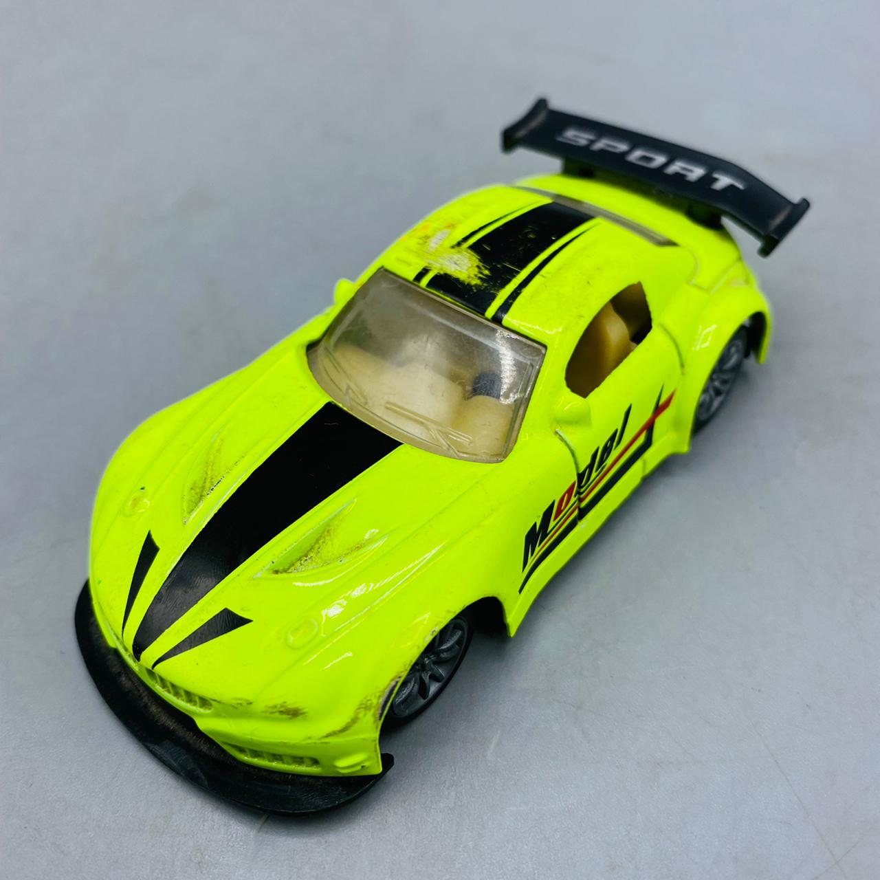 Defective Metal Body Diecast Car Minor Fault