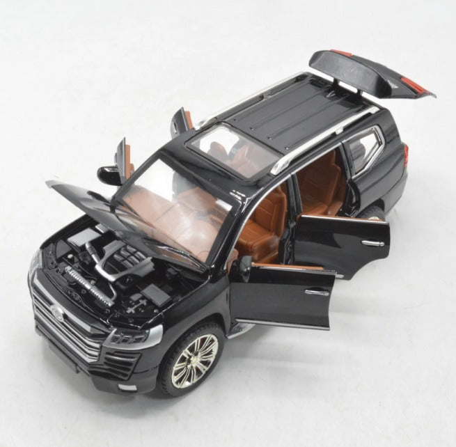 Diecast V8 Land Cruiser Face Lift Model