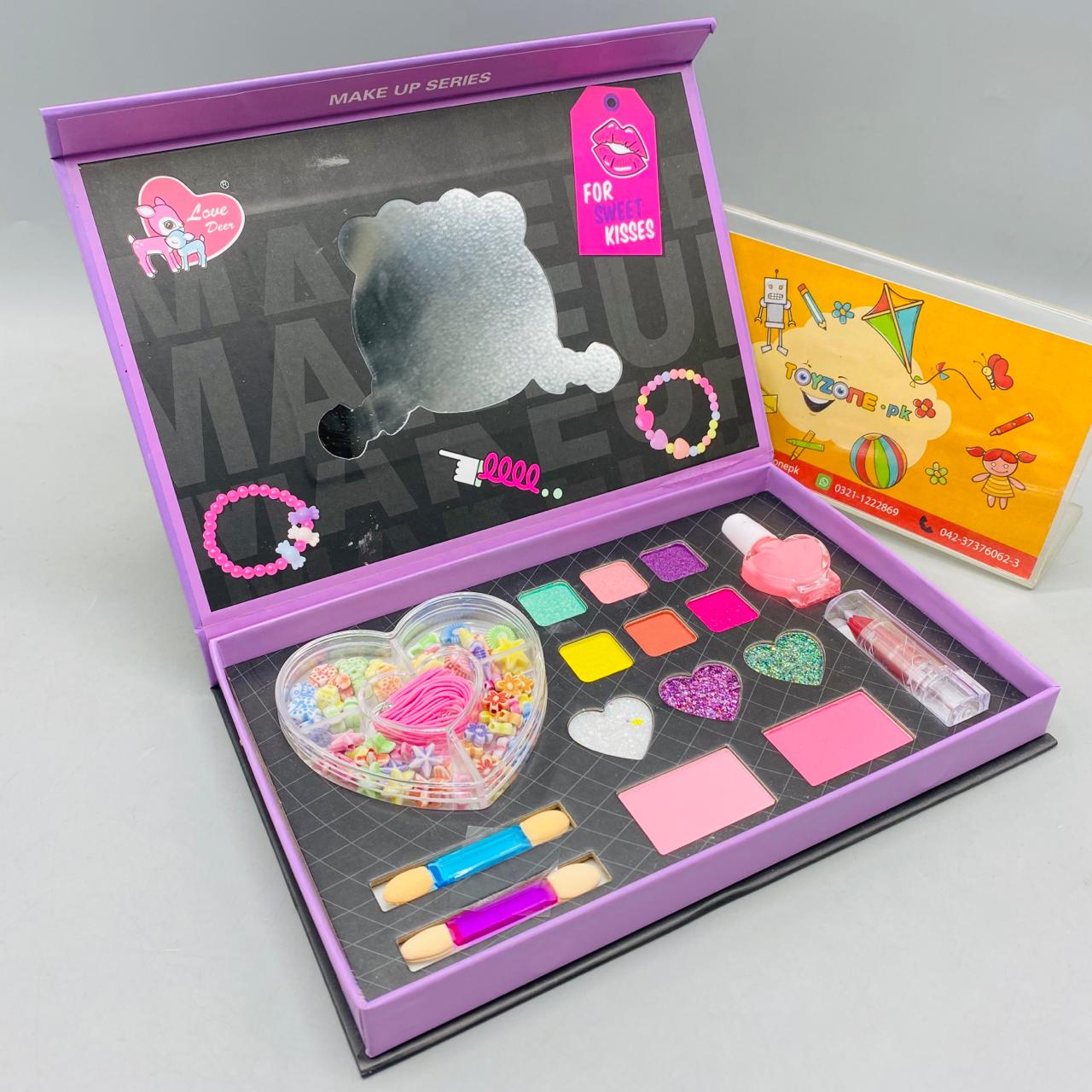 LOL Shining Makeup Kit