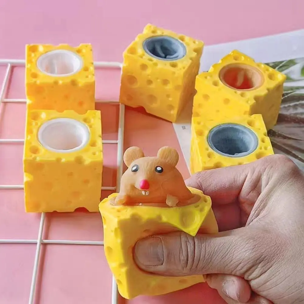 Pop up Mouse And Cheese Squishy Cup