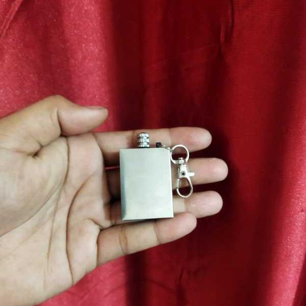 Waterproof Electroplate Lighter Keychain