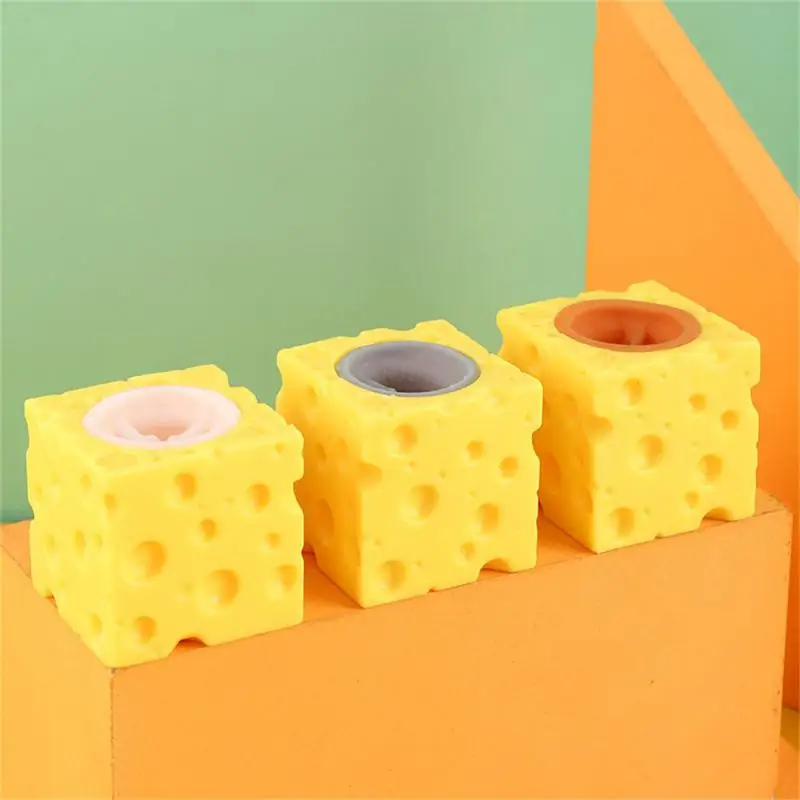 Pop up Mouse And Cheese Squishy Cup