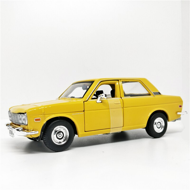 Maisto Die-Cast Model Car Datsun 510