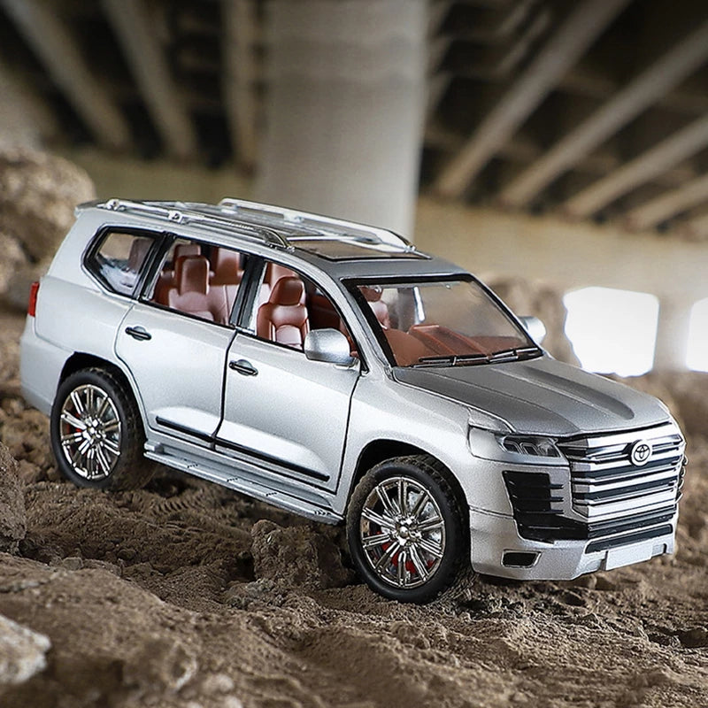 Diecast Toyota Land Cruiser LC300