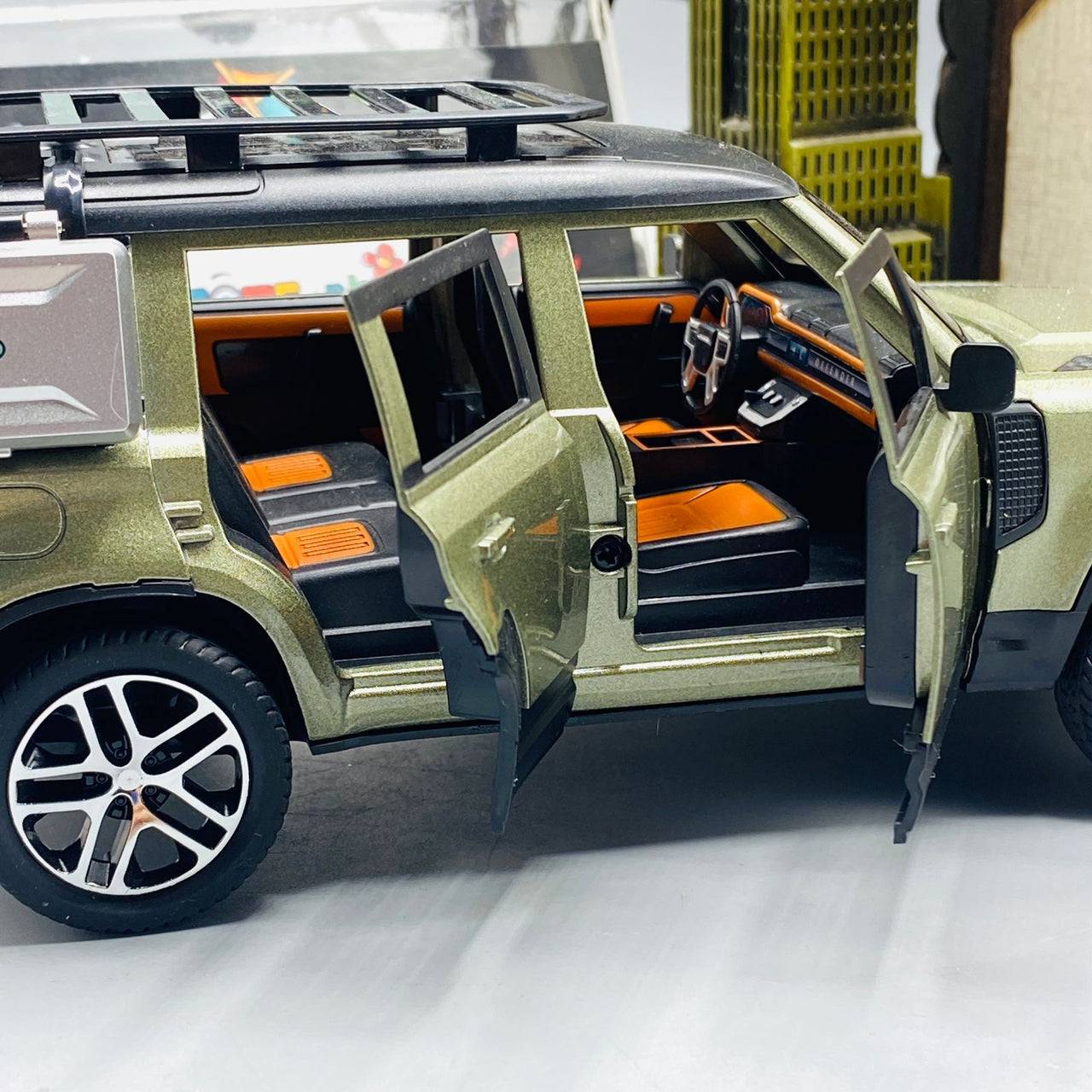 diecast-range-rover-defender-scale-1-32-tzp1