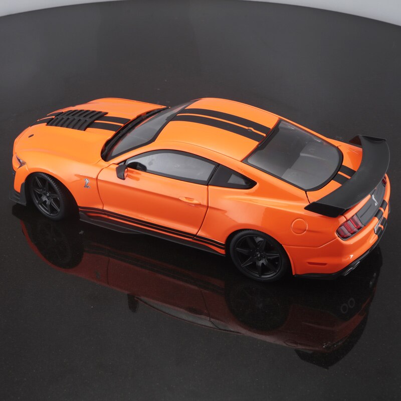 Maisto Die Cast Car Special Edition Mustang Shelby GT500