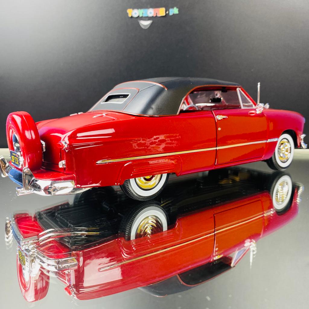 Maisto 1950 Ford Scale 1/18 Red Diecast Car