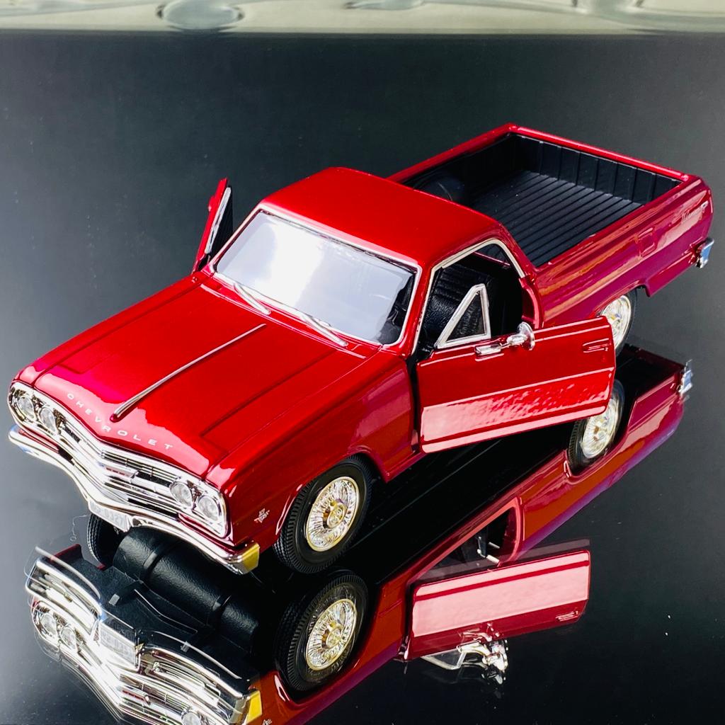 1965 Chevrolet El Camino Metallic Red 1/25 Scale