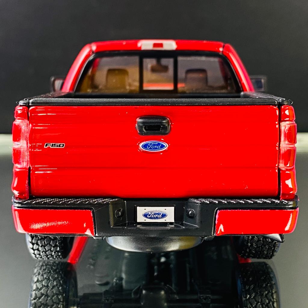 Maisto 1:27 Scale 2010 Ford F-150 STX Diecast Vehicle