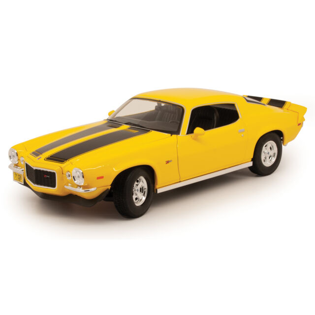 Maisto Chevrolet Camaro Die-Cast Car Yellow With black Strips