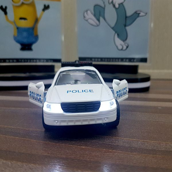 diecast police car with light sound